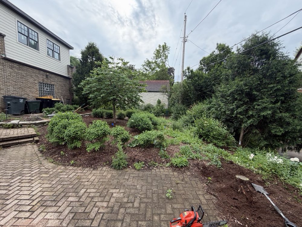 Mulch bed work during Milwaukee project