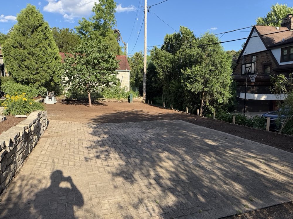 Paver driveway and landscape installation